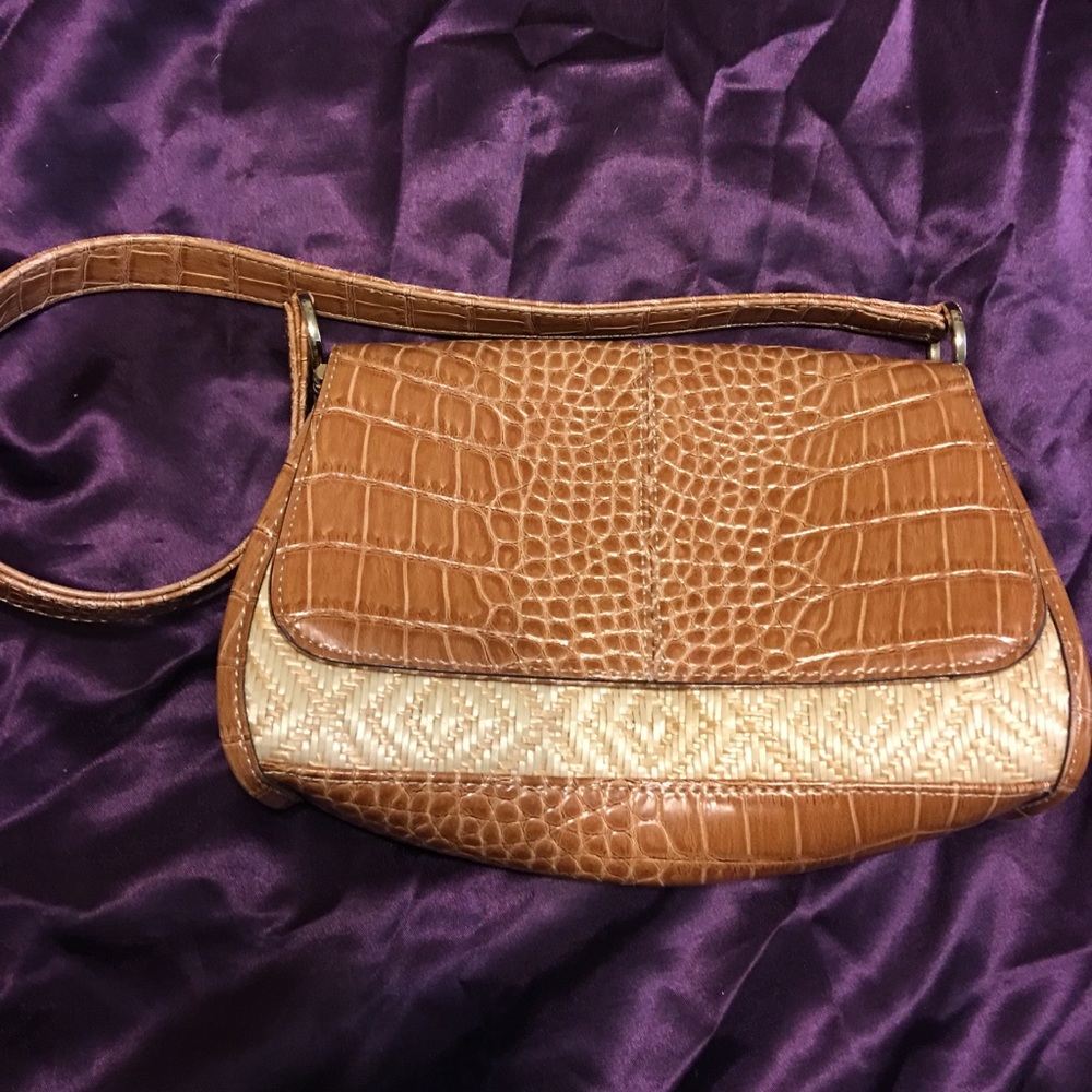 Liz Claiborne straw and faux croc bag